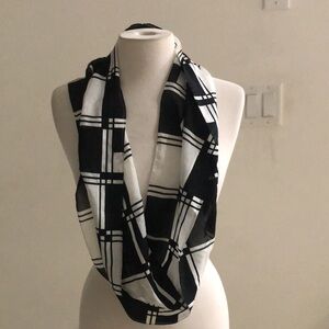 Women's Black & White Plaid, infinite Scarf.
